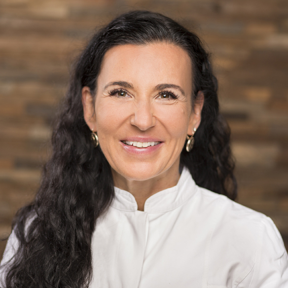 Dr. Nicole Toursarkissian